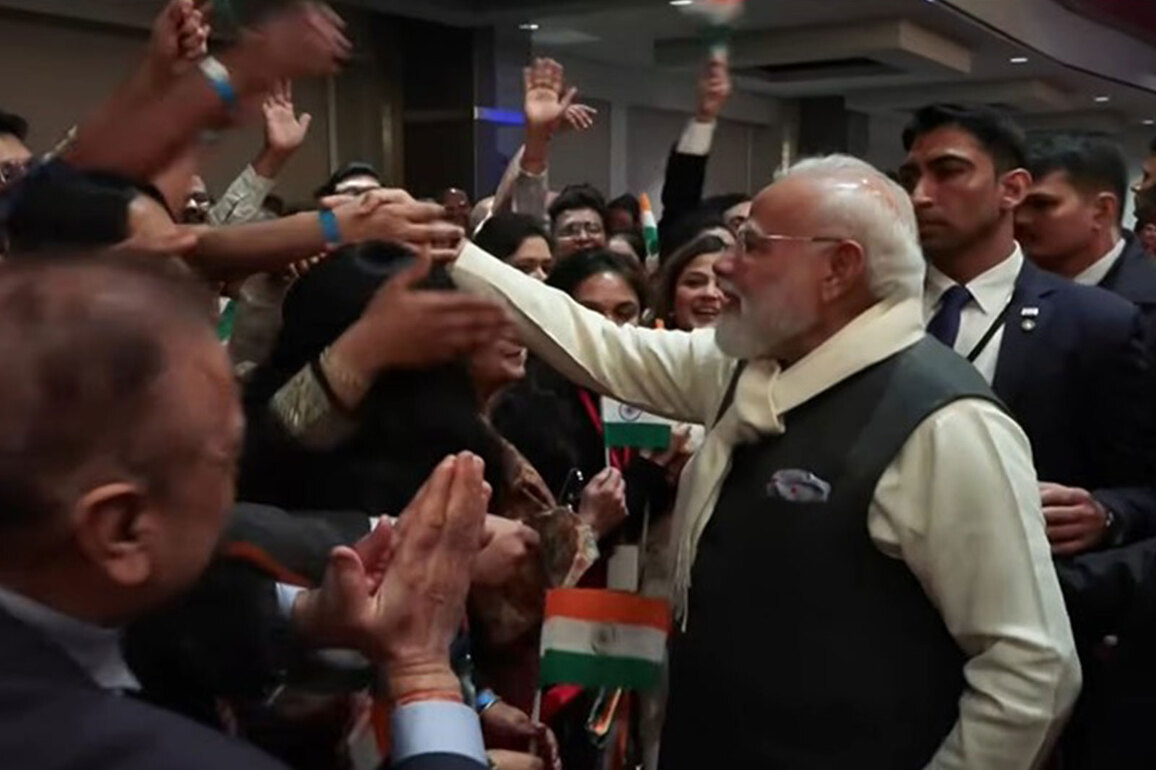 Cultural performances on display as PM Modi receives grand welcome from Indian diaspora in Norway