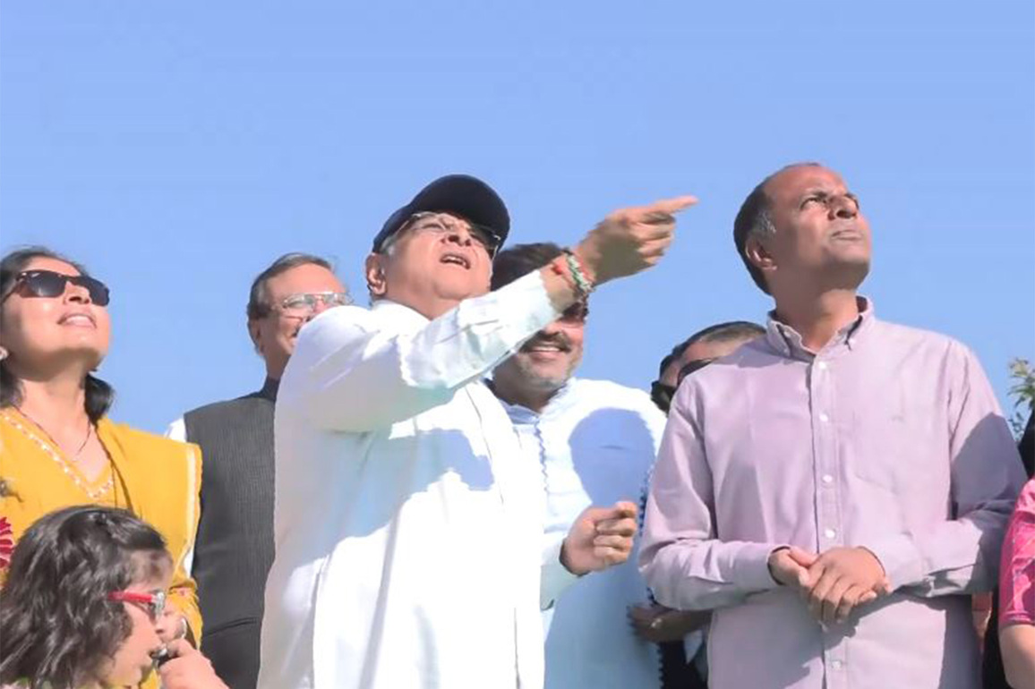 "May soaring kites bring success to everyone": Gujarat CM Bhupendra Patel extends wishes on Makar Sankranti