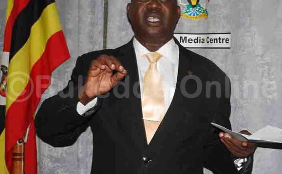 Minisita Lukodo ng'annyonnyola ku nkola ya'akaiiko akateereddwaawo Minisita Lukodo ng'annyonnyola ku nkola ya'akaiiko akateereddwaawo