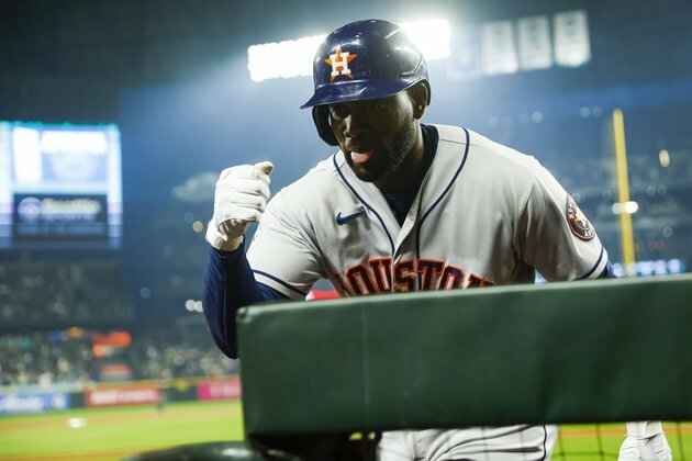 Justin Verlander carries Astros past M's in series opener