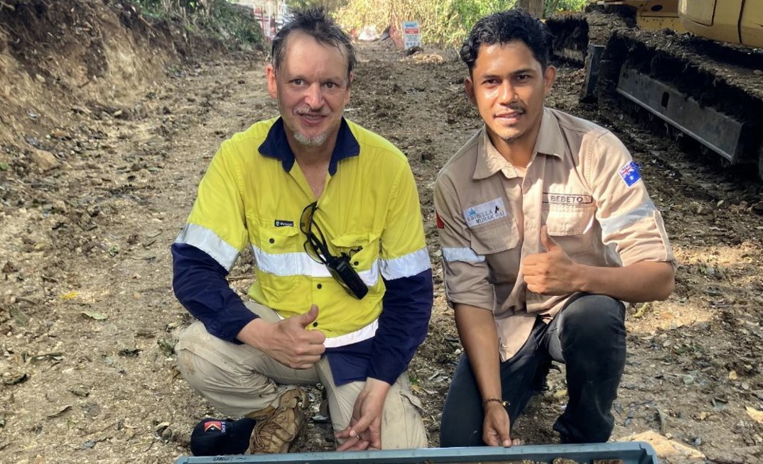 Exploration manager Steve Warriner and geologist Bebeto Abilio