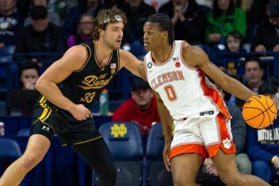 Jestin Porter helps Clemson beat Notre Dame to run win streak to 7