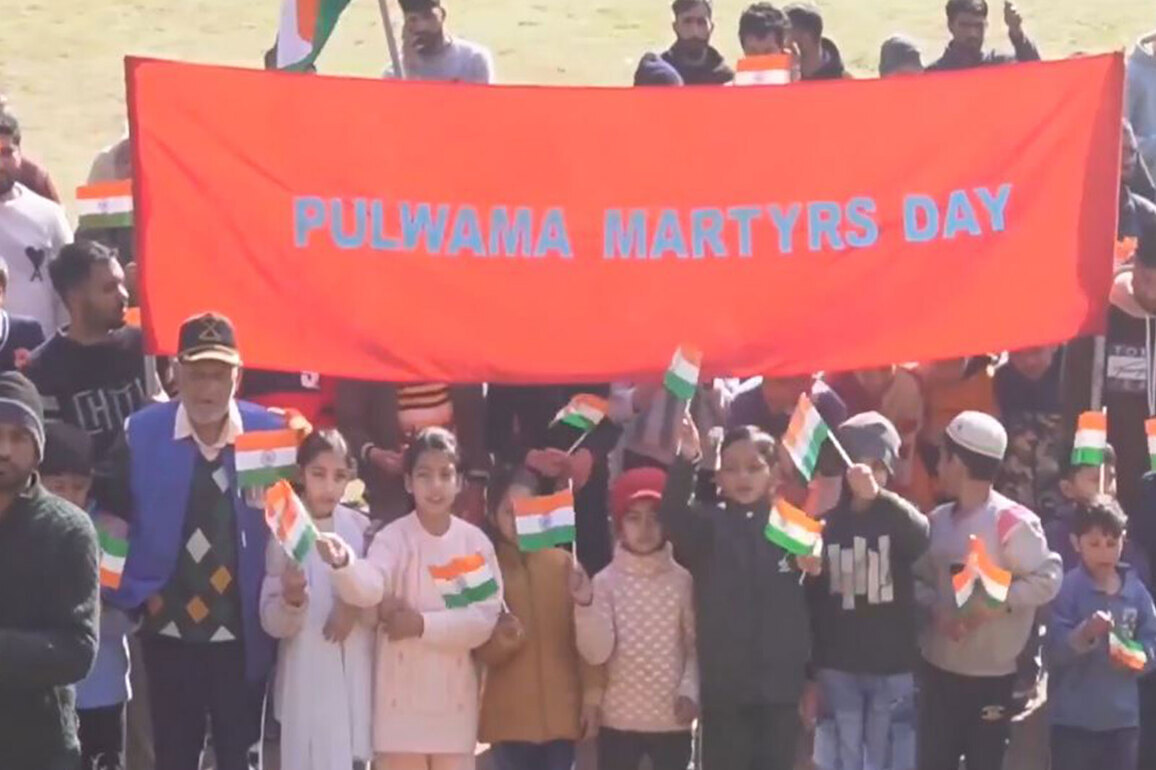J-K: 'March for Unity' held in Kupwara to honour Pulwama attack victims