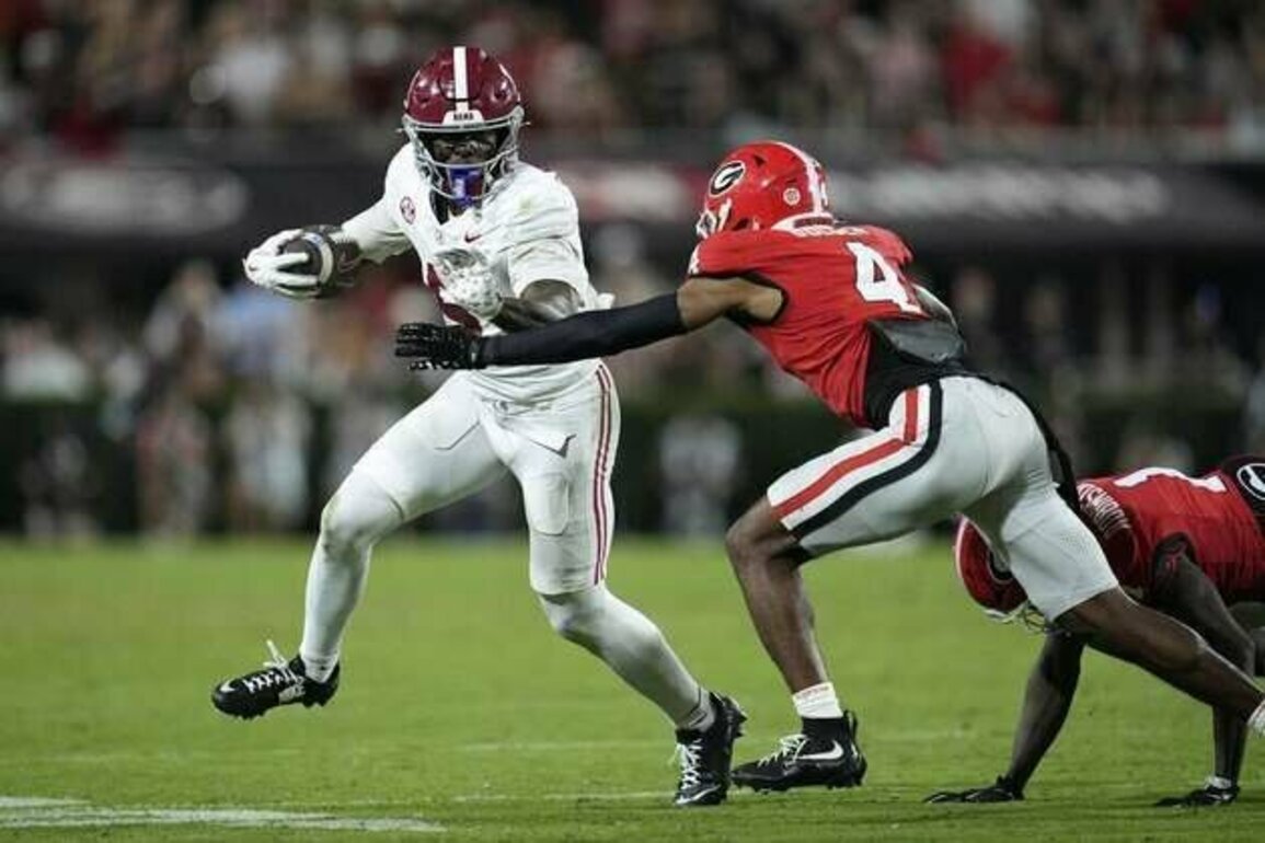 No. 17 Alabama halts No. 5 Georgia's home winning streak at 33