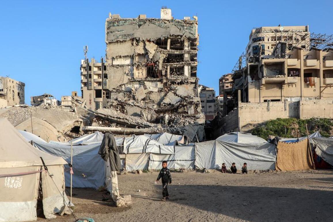 "Enough war!" -- Gazans shout for peace amid mounting regional tensions