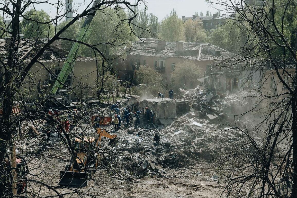 Russia used North Korean missile in deadly strike on Kyiv, Zelensky says