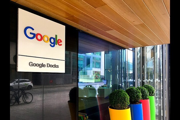 Tiny Christmas Island weighs energy shift as Google builds data centre