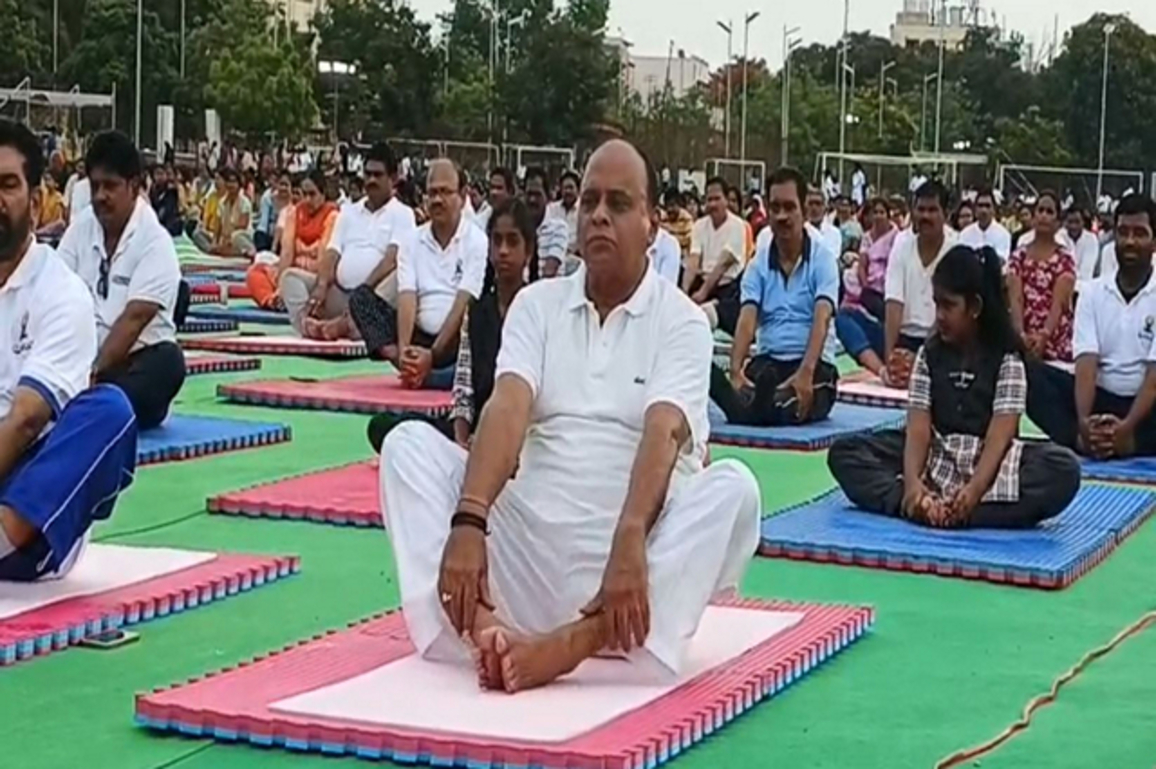 Andhra Pradesh: Grand Yoga Day celebrations in Nellore with over 11 lakh participants