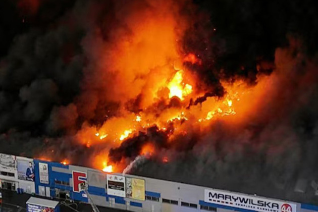 Poland President says Russia burned down Warsaw's biggest mall