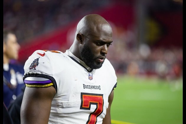 Bucs release RB Leonard Fournette, TE Cameron Brate