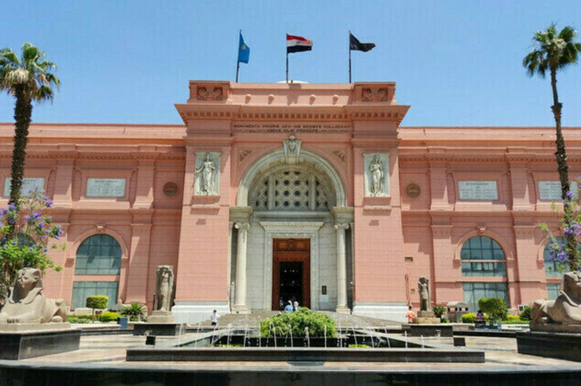 Egypt reclaims ancient treasures from UK and Germany 