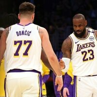 Eyeing 7th straight win, Lakers face improving Pelicans
