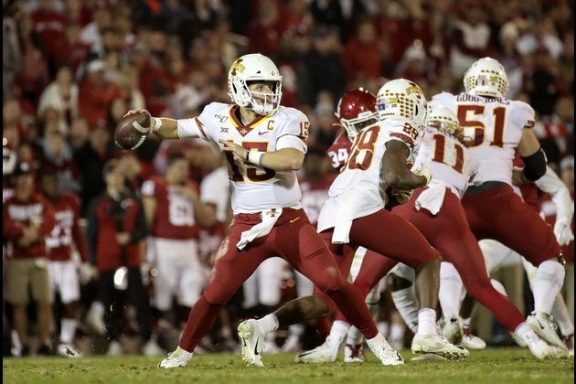 Eagles' Jalen Hurts, 49ers' Brock Purdy recall epic college shootout