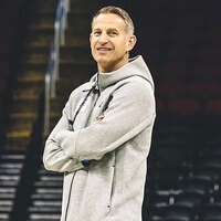 Nate Oats signs new extension to make him among top-five highest-paid coaches in college basketball