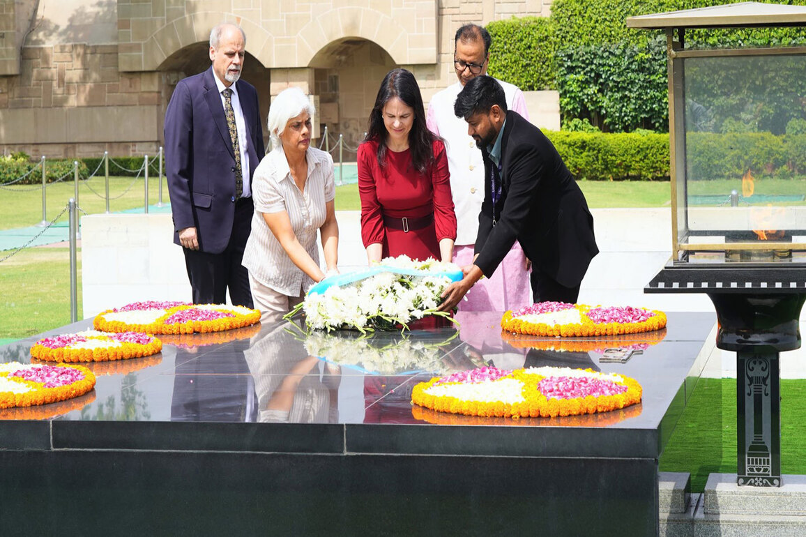 UNGA President Annalena Baerbock pays homage to Mahatma Gandhi at Rajghat