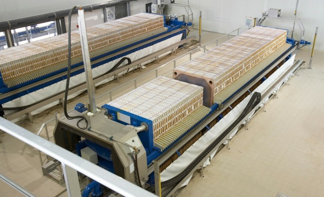 Filter press equipment