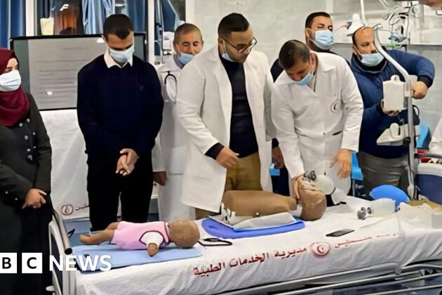 Gazan students granted approval to study in UK