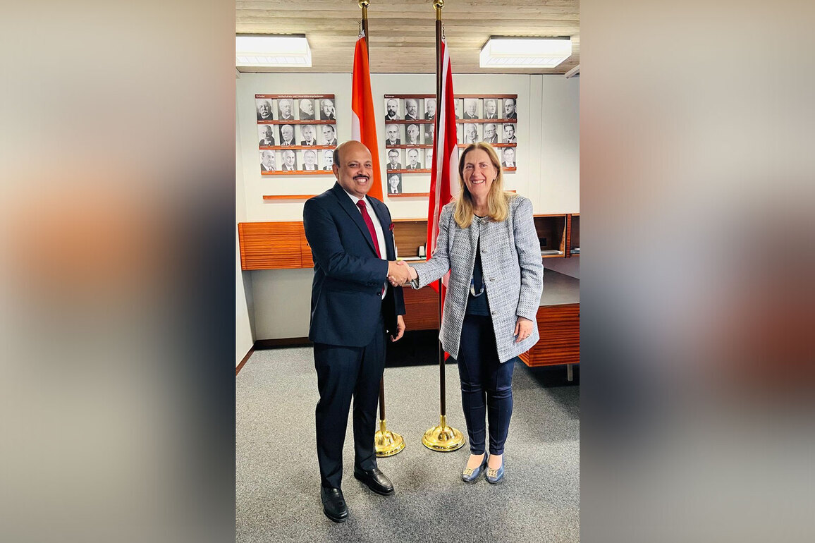 Commerce Secretary holds talks in Switzerland to accelerate India-EFTA trade pact rollout