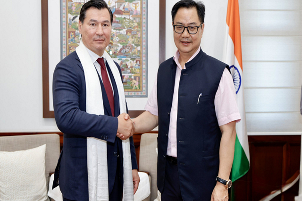 Union Minister Rijiju holds talks with Head of Kalmykia on India-Russia ties
