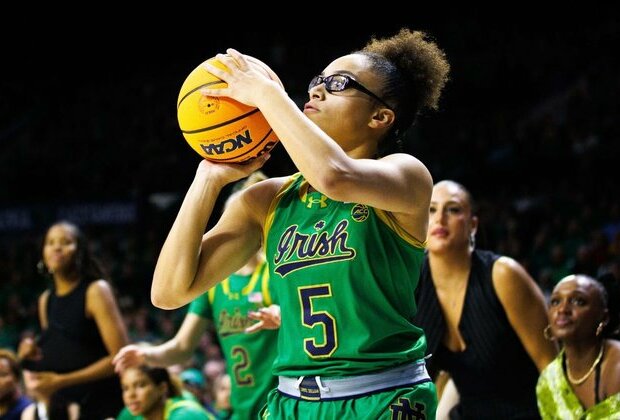 Women's Top 25 roundup: No. 3 Notre Dame dominates Virginia