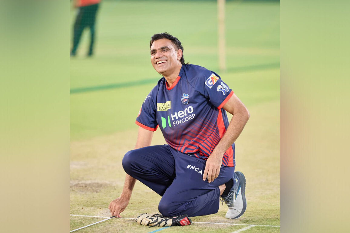 IPL 2026: Munaf Patel backs bowlers, confirms Starc availability before RR clash