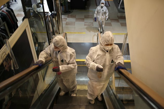 South Korea, Britain Aggressively Test for Coronavirus
