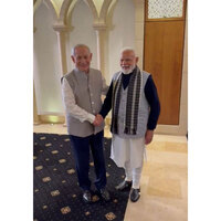 Israeli PM Netanyahu wears traditional Indian attire ahead of joint dinner with PM Modi