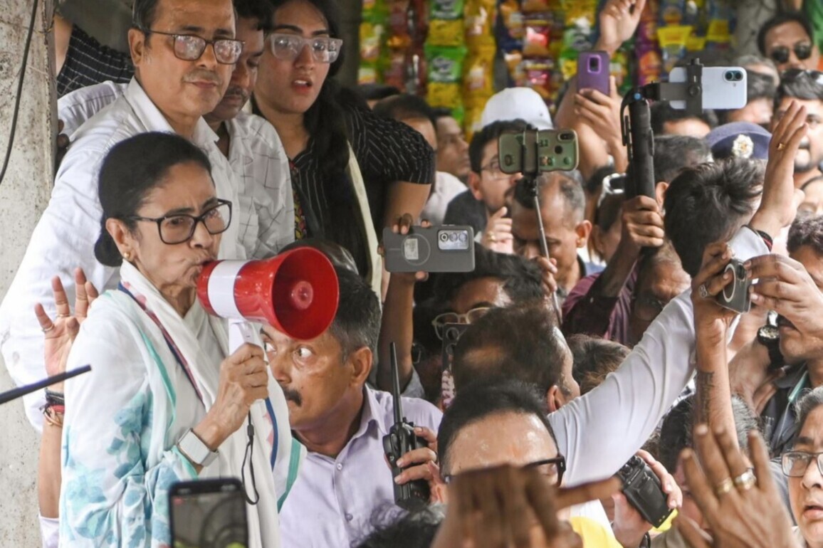 AITC dissolves all West Bengal committees, frontal organisations; to undergo introspection, performance review