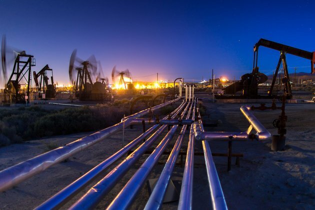 Brent oil hits seven-year high