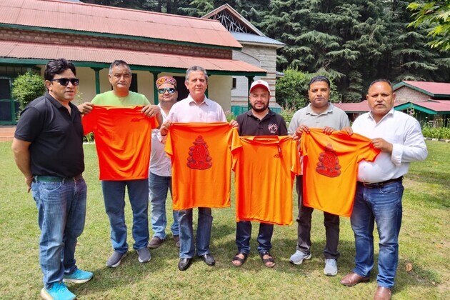 Himachal Pradesh: Official t-shirt unveiled for Himalayan Xtreme Trail Running Fest 2026