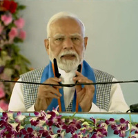PM Modi inaugurates, lays foundation stone of development works worth over Rs 5,200 crore in Bihar's Siwan