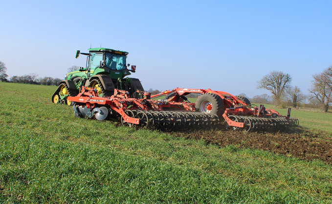 A 12-metre Optimer is used by Abbotts Ripton Farming Company to help tackle black-grass