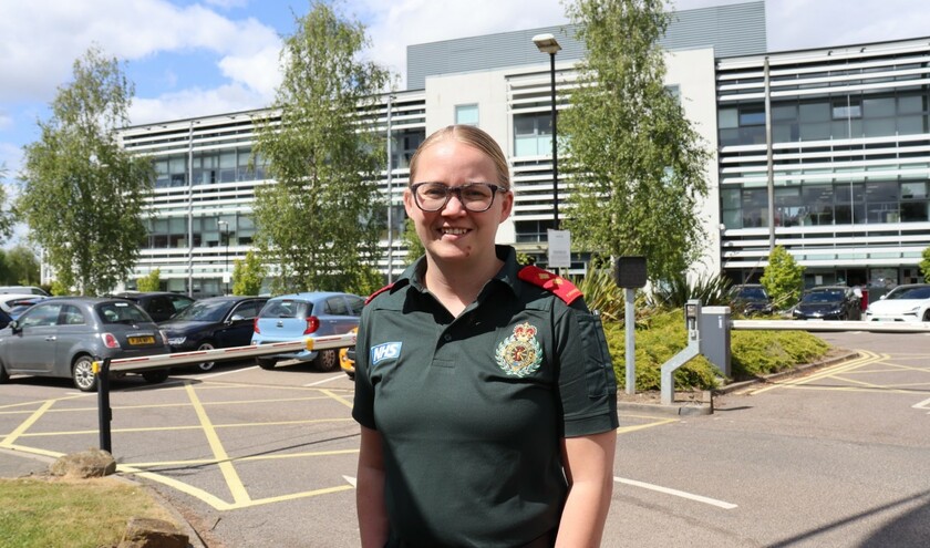 © North East Ambulance Service