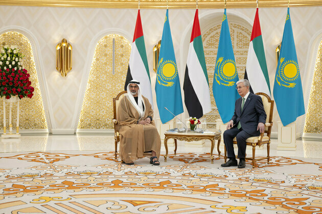 Crown Prince of Abu Dhabi, President of Kazakhstan discuss bilateral relations, witness exchange of cooperation agreements, MoUs