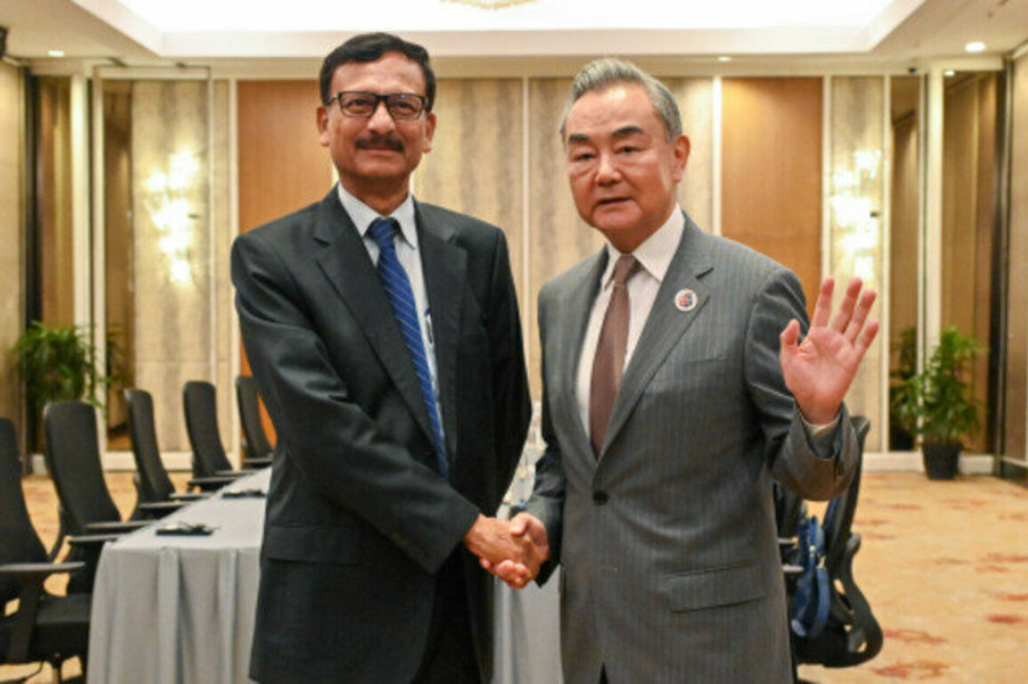 Wang Yi: China is Bangladesh's trustworthy friend, neighbor, partner