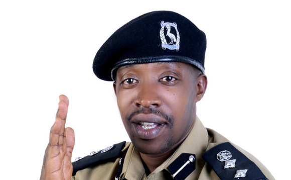 Omwogezi wa poliisi mu Kampala n’emiriraano, Emilian Kayima Omwogezi wa poliisi mu Kampala n’emiriraano, Emilian Kayima