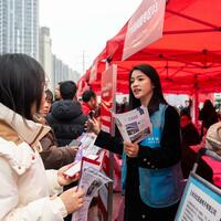 Bridging skills gap, China equips college grads for evolving job market