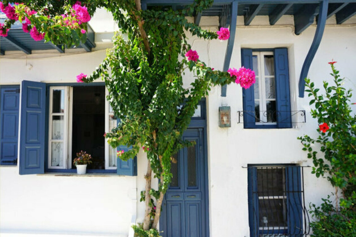 Only 4,300 Bulgarians Have Declared Properties Abroad