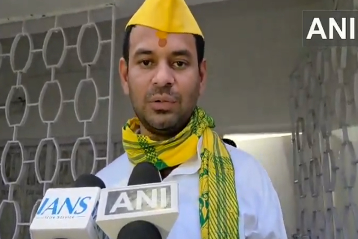 It is a sin: Tej Pratap Yadav advises Congress, BJP to not do politics on word mother