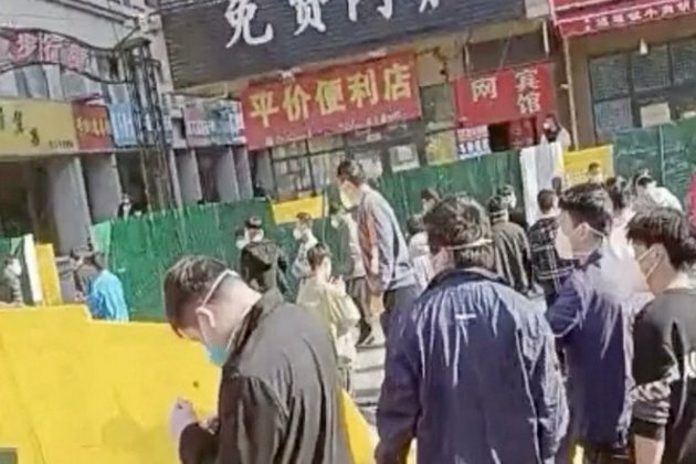 China orders Covid lockdown in Zhengzhou city after iPhone factory protests