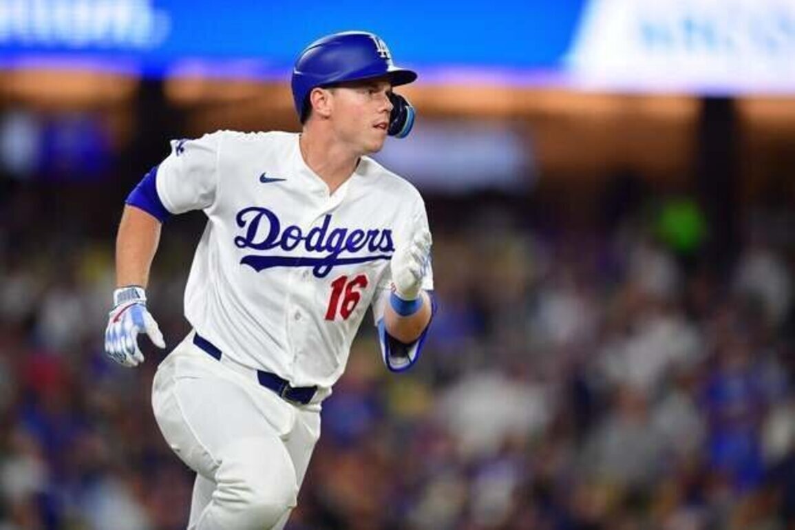 Dodgers to place C Will Smith (neck) on injured list