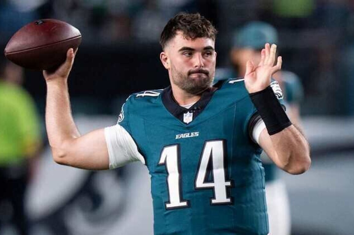 Cowboys llegan a un acuerdo con el quarterback Sam Howell