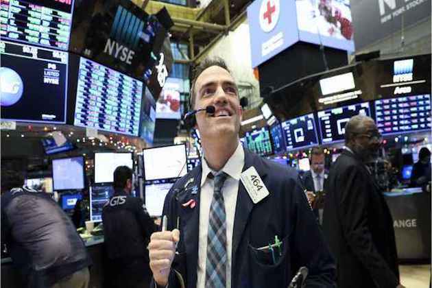 Dow Jones jumps 486 points asTrump backs off some tariffs