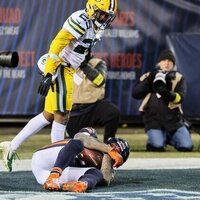Bears rally, beat Packers in OT; Jordan Love suffers concussion
