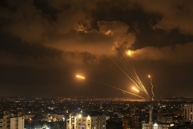 Palestinian militants say 100 rockets launched at Israel
