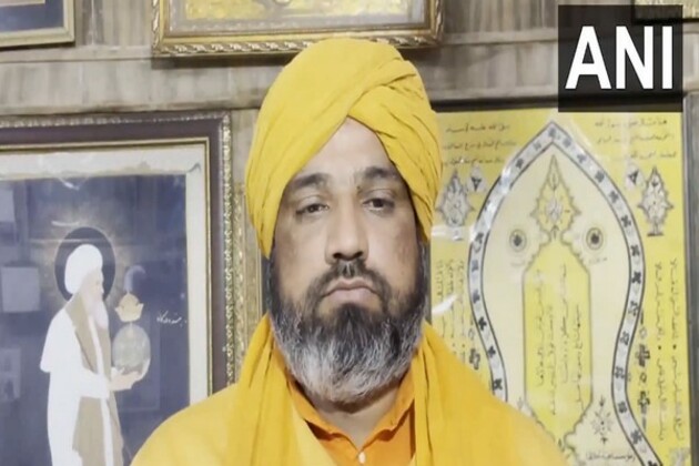 "People of Kashmir openly chanting slogans against Pakistan": Sufi Council chief backs PM Modi, says Kashmiris united against terror