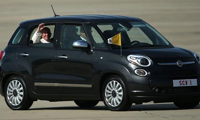 Fiat used by Pope during US visit sold at auction for $82,000 Fiat used by Pope during US visit sold at auction for $82,000