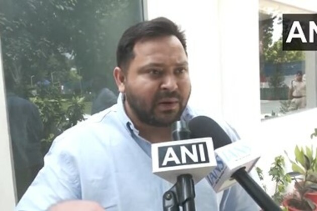 "Ye sootra ko hum mootra samajhte hai": Tejashwi Yadav rubbishes ECI claims on presence of foreign nationals in Bihar voter list review