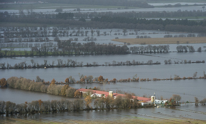 Death toll in Europe from storm rises to eight Death toll in Europe from storm rises to eight
