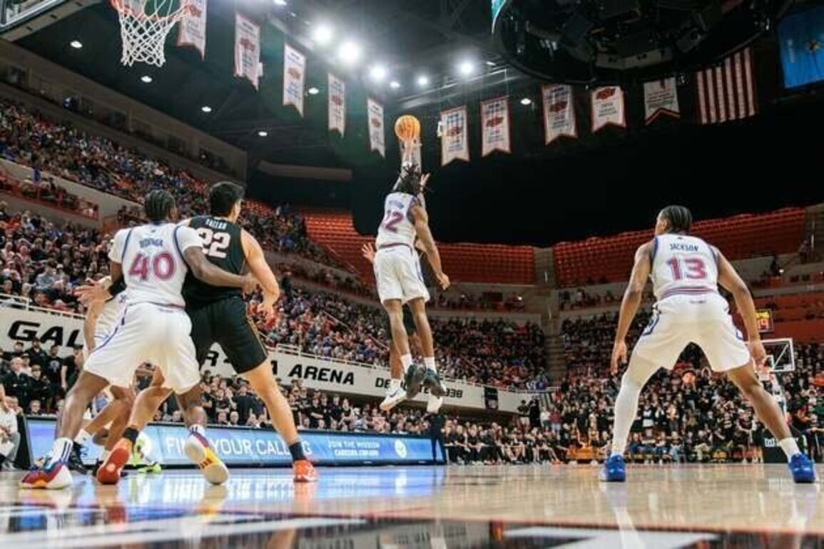 No. 8 Kansas rides hot start to take down Oklahoma State